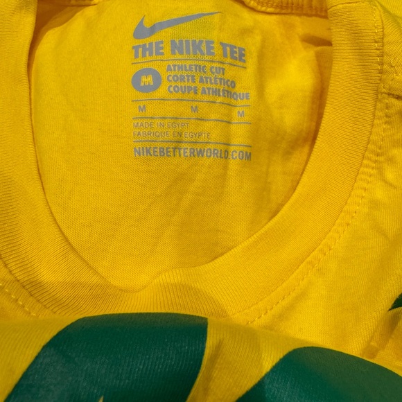 Nike, size medium Brazil Canariho T-shirt. Worn once - Picture 6 of 6